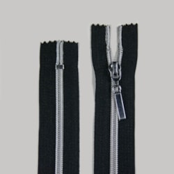 Zíper de Nylon Aluminizado Fixo Niquel BZ 15cm Pacote com 10 Unidades Zíper de Nylon Aluminizado Fixo Niquel BZ 15cm Pacote com 10 Unidades